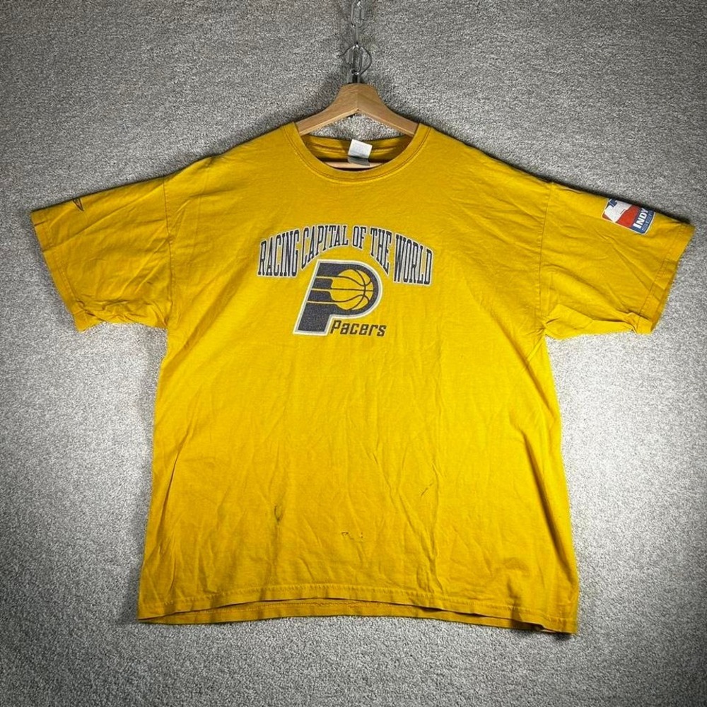 Vintage 2000s Indiana Pacers Indy 500 distressed yellow tee shirt tshirt